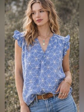 Sundance Blue Eyelet Embroidered Blouse Medium Cotton Boho Flutter Sleeve Top